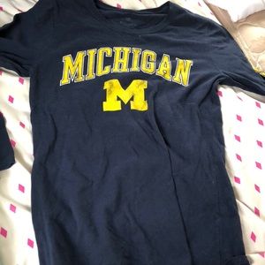 🥜Fanatics U of M long sleeve tee